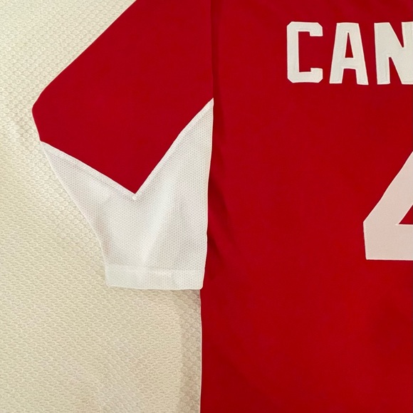 The Official 25th Anniversary Jersey : Canada / Russia Summit Series. Bobby Orr - Picture 5 of 10